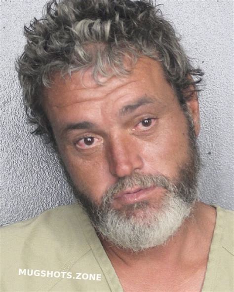 MCGLAMORY MATTHEW MARTIN 05/04/2023 - Broward County Mugshots Zone