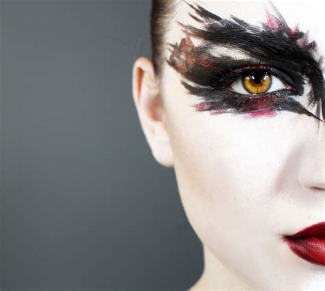 Black Swan Costume Makeup