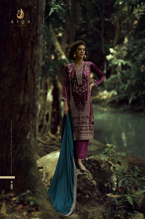 AIQA THE LADY OF THE LAKE VELVET HEAVY EMBROIDEREY DESIGNER SUITS AT ...