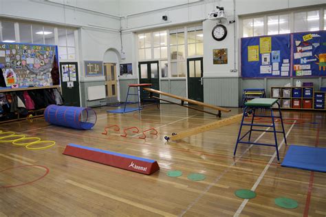 pe-equipment-hall - Gisburn Road Barnoldswick Primary School