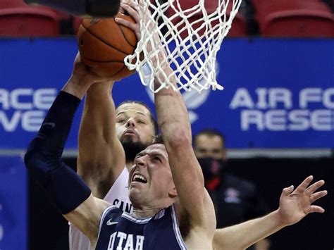 Utah State Aggies lose to the San Diego State Aztecs in MWC title game ...
