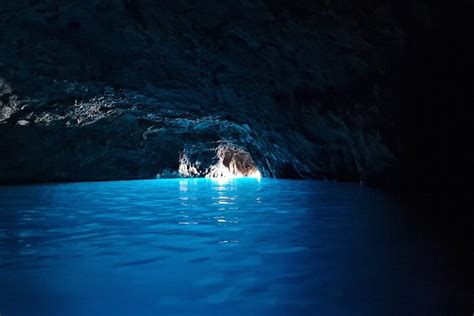 2023 Full Day Private Tour to Blue Grotto and Capri from Positano