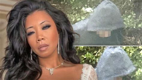 'UK MILF' Chrissie Wunna Scared for Her Life Over Alleged Stalker, Video