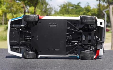 1:18 Minichamps BMW M1 Diecast racing car model HERITAGE Alloy car mod ...