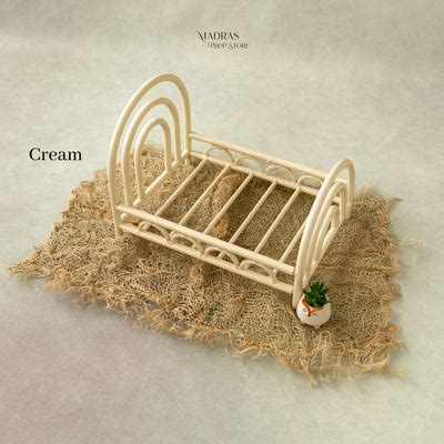 Vintage Beds – Madras Prop Store