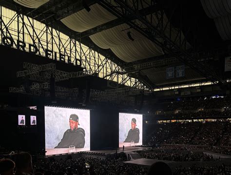 Kendrick Lamar And SZA Deliver Powerful Performance In Detroit