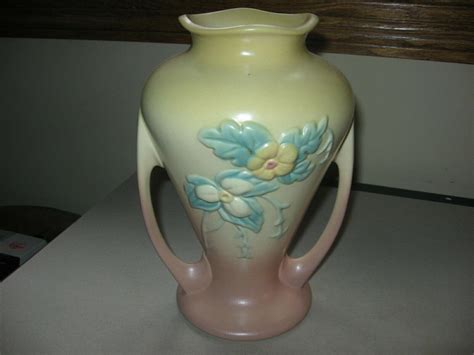 Vintage Circa 1940s Hull Art Pottery Large Vase Wildflower Pattern ...