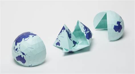 Size does matter: Authagraph World Map turns the Earth into a rectangle ...