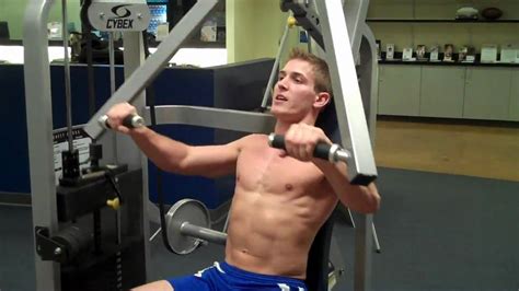 How To: Chest Press (Cybex) - YouTube