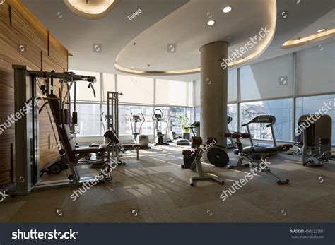 5 Star Hotel Gym 的图像结果