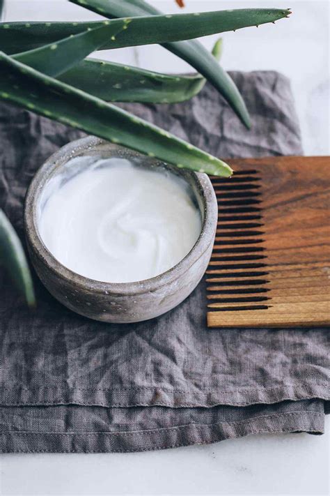 Homemade Aloe Vera Hair Mask to Protect and Nourish Your Hair - Miss Wish