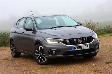Fiat Tipo Easy 1.4 16v 95hp 5d - 2Go CarHire