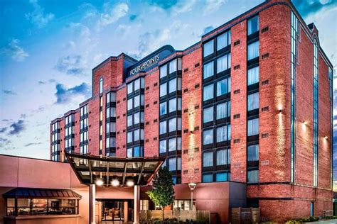 FOUR POINTS BY SHERATON MISSISSAUGA MEADOWVALE - Hotel Reviews, Photos ...