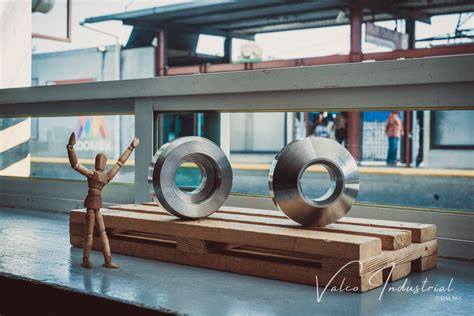 SOCKOLET A/C 6000# 14 X 2″. ASTM A105/SA105N. MSS-SP-97. ASME B16. – Mostrador VALCO INDUSTRIAL