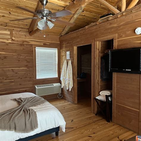 BIG BEND CASITAS AT FAR FLUNG OUTDOOR CENTER - Updated 2025 Prices ...