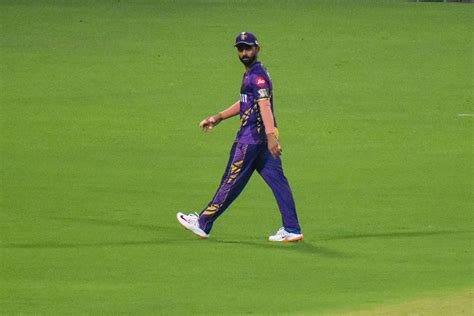 Video claims KKR skipper Ajinkya Rahane ran to catch team bus as it was ...