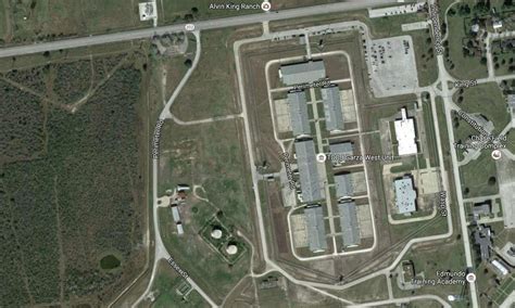 Texas prison officials to begin 1,000 inmate transfers to facilities ...