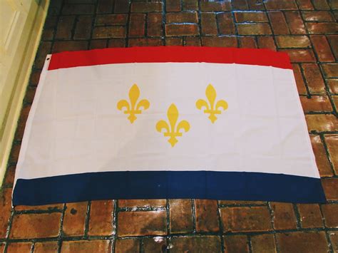City of New Orleans Flag – 1850 House Museum Store