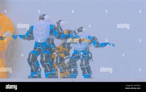 Humanoid Robots Dancing 的图像结果