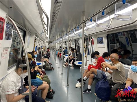 地铁1号线今日开通 长沙进入“1小时生活圈” - 焦点图 - 湖南在线 - 华声在线