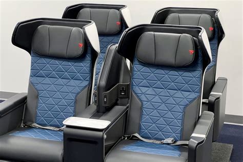 First Class Seats 的图像结果