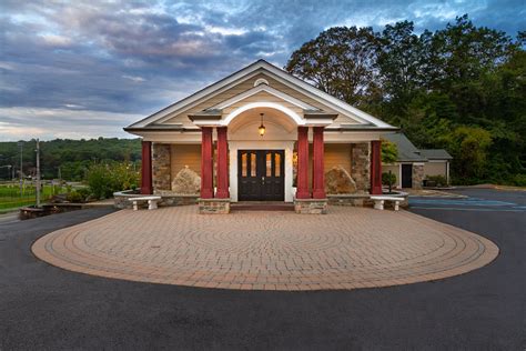 Leber-Lakeside Funeral Home