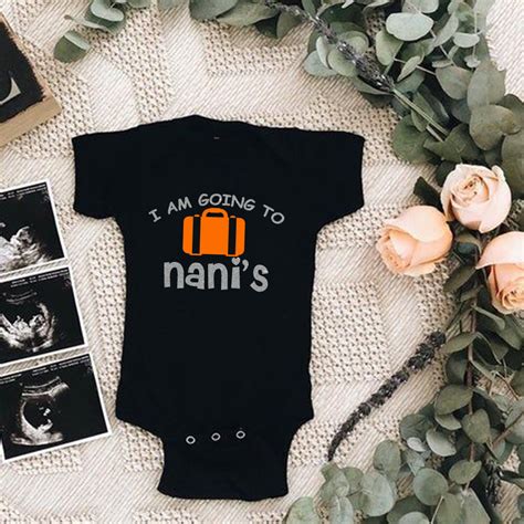 I Am Going To NANI'S – Baby robe by namro