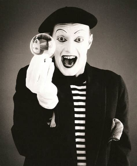 Mime Artist For Hire | Book Mime Act | Circus Acts