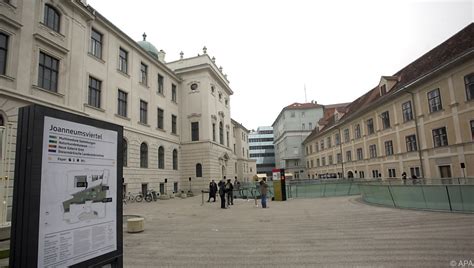 Großzügige Schenkung an Grazer Joanneum: 470 Werke - UnserTirol24