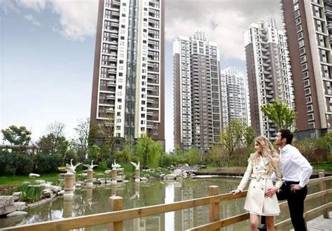 新房本+新持股+无对公流水，上海70岁老人顺利贷款500万