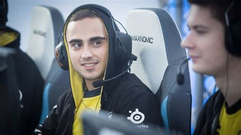 Most Well Earned Pro Players In Esports In Different Famous Video Games
