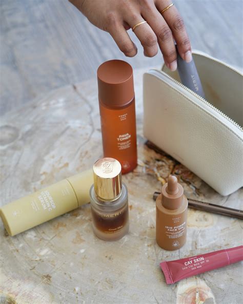 Stay Flawless with the Best Makeup Tips for Summer - Chic Insights