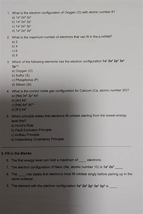 Solved: What is the electron configuration of Oxygen (O) with atomic ...