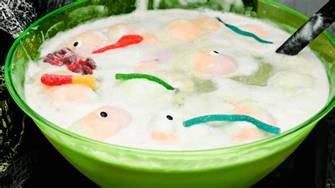 How to make Witch's Brew Halloween Punch | The TipToe Fairy