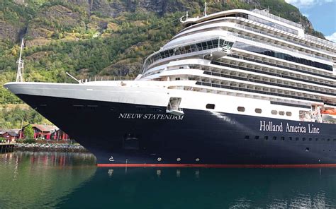 Nieuw Statendam cruise: Review, ship tour & deck plans