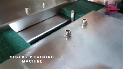 Flow Wrap Machine - Plastic Toys Packing Machine Manufacturer from ...