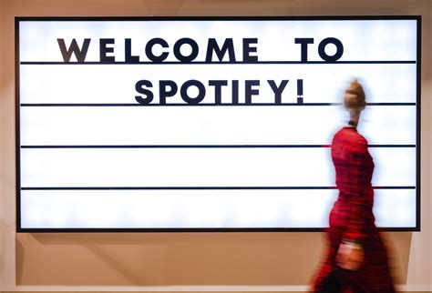 When Is Spotify Wrapped 2022 Coming? How To View Yours When It Releases ...