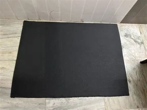 Gym Flooring - Workout Room Flooring, Thickness: 18 mm Manufacturer ...