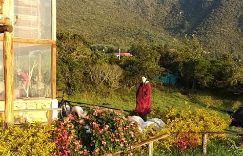 CABANA BIOFILIA, REFUGIO DE ARTE Y NATURALEZA (Guasca) - Lodge Reviews ...