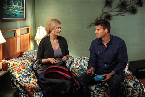 Download Emily Deschanel Temperance Brennan Seeley Booth David Boreanaz ...