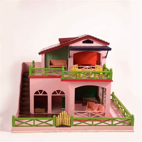 WOODEN FARMHOUSE – TOYWOOD