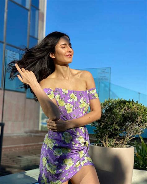 Here’s Your Celebrity-Endorsed Short Frock Looks For Outfit Inspiration ...