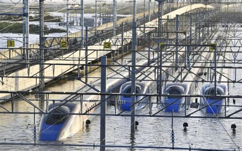Shinkansen-Linie von Tokyo nach Kanazawa nimmt am 25. Oktober wieder ...