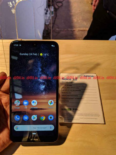 Nokia 3.2 and Nokia 4.2 First Impressions: Mid-segment phones for ...