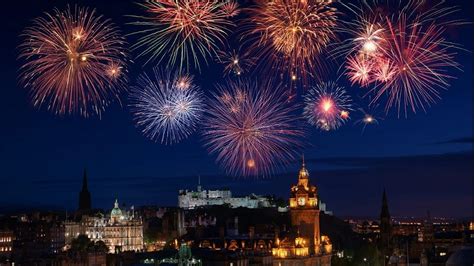 5 best places to watch fireworks from around the world when midnight ...