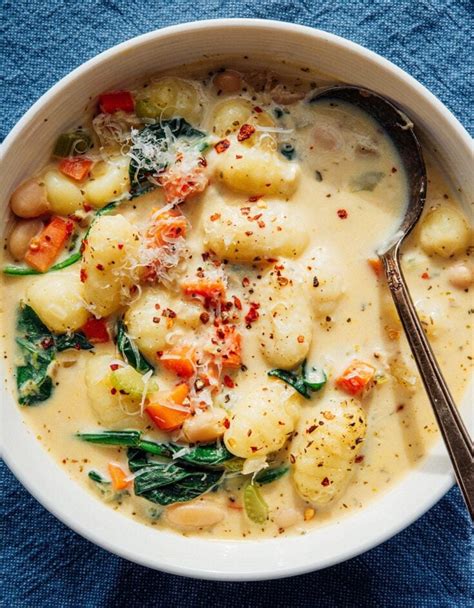 https://www.liveeatlearn.com/wp-content/uploads/2023/12/how-to-make-gnocchi-soup-13-735x943.jpg?utm_source=chatgpt.com