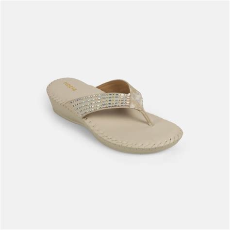 Buy Mochi Women Beige Casual Slippers Online | SKU: 44-1675-20-36 ...