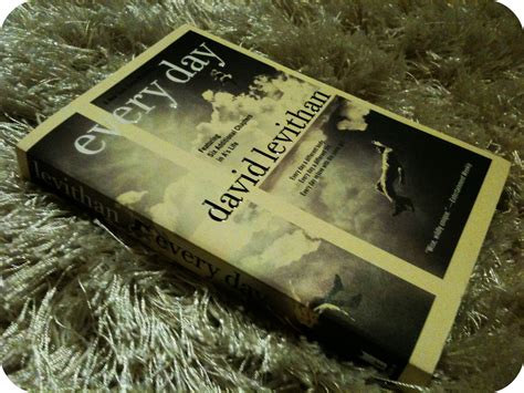 kueckibooks: |Rezension| "Every Day" von David Levithan
