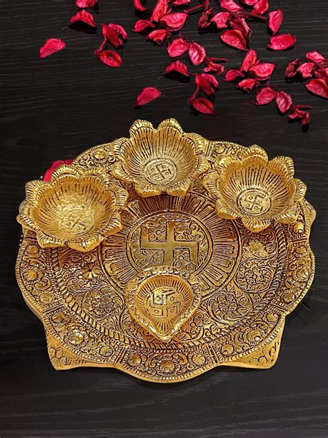 Buy CraftVatika Pooja Thali with Diya- Golden Online at Low Prices in ...