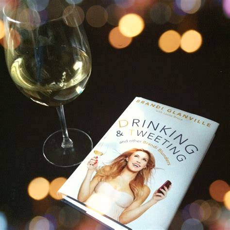 The World From My Stilettos...: Drinking & Tweeting
